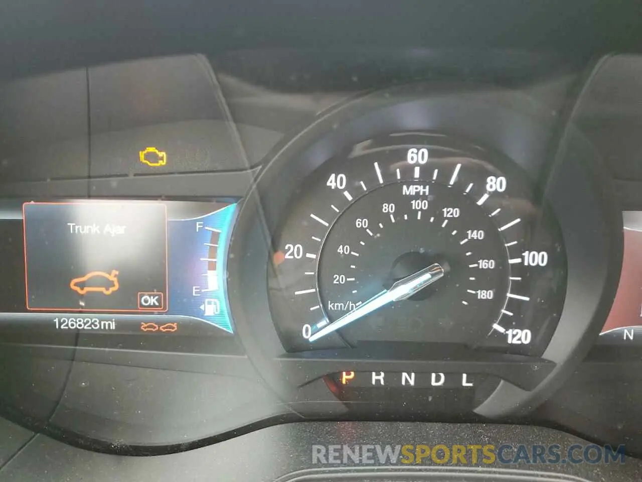 9 Photograph of a damaged car 3FA6P0MU2KR235897 FORD FUSION 2019
