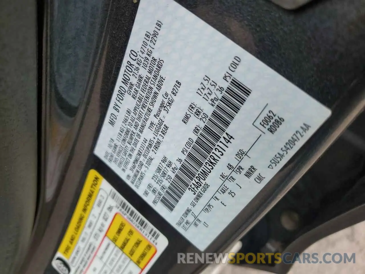 14 Photograph of a damaged car 3FA6P0MU3KR131144 FORD FUSION 2019