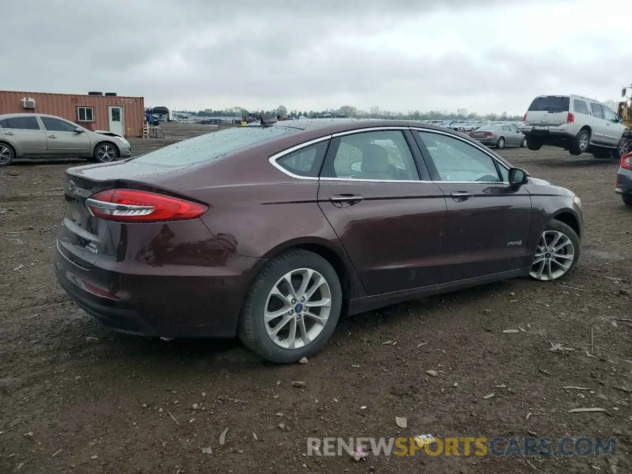 3 Photograph of a damaged car 3FA6P0MU3KR137395 FORD FUSION 2019