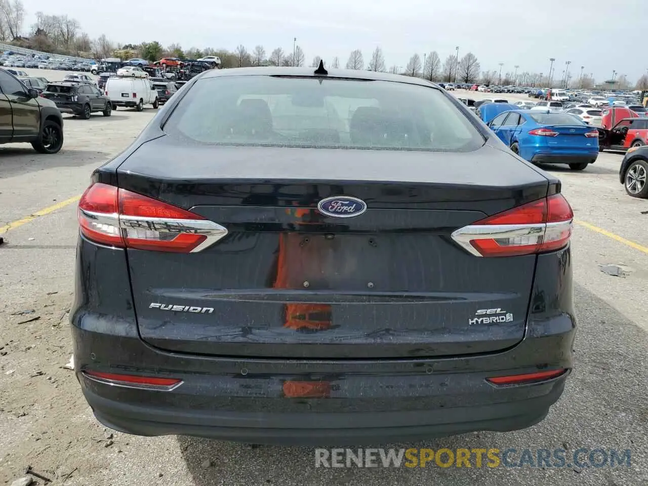 6 Photograph of a damaged car 3FA6P0MU3KR180750 FORD FUSION 2019