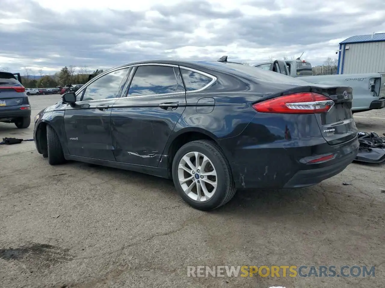 2 Photograph of a damaged car 3FA6P0MU7KR139828 FORD FUSION 2019