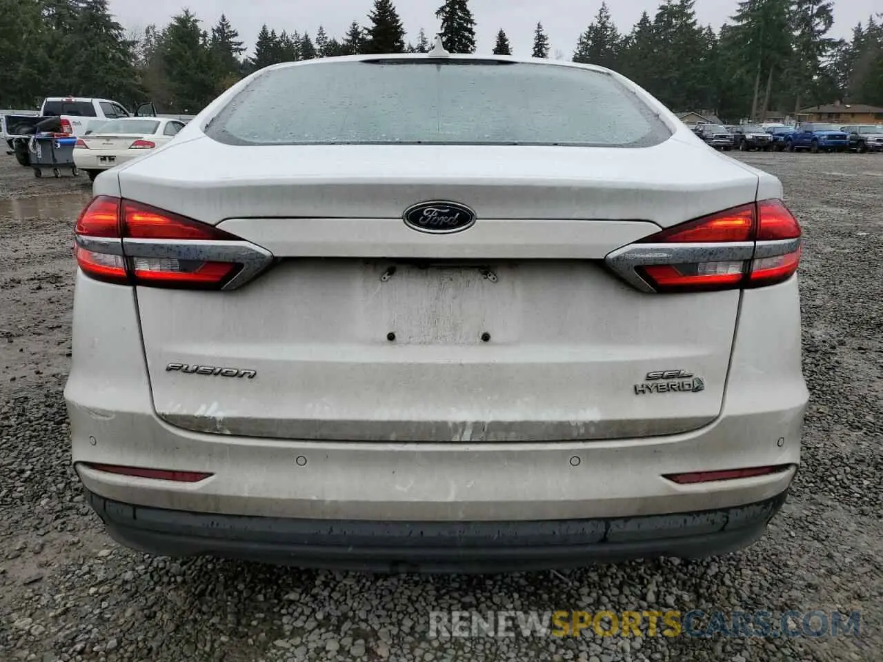 6 Photograph of a damaged car 3FA6P0MU7KR256387 FORD FUSION 2019