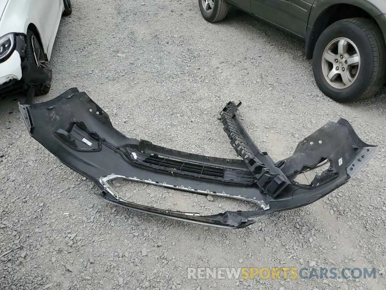 12 Photograph of a damaged car 3FA6P0MU9KR157604 FORD FUSION 2019