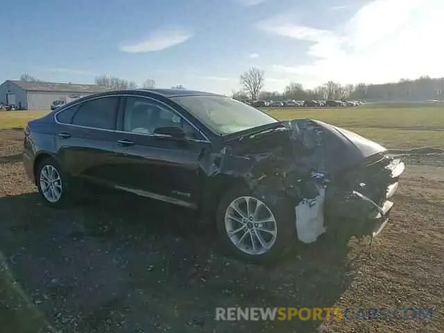 11 Photograph of a damaged car 3FA6P0MUXKR131383 FORD FUSION 2019