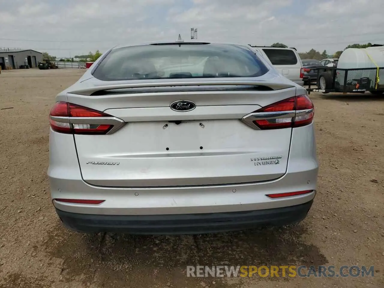 6 Photograph of a damaged car 3FA6P0RU0KR139078 FORD FUSION 2019