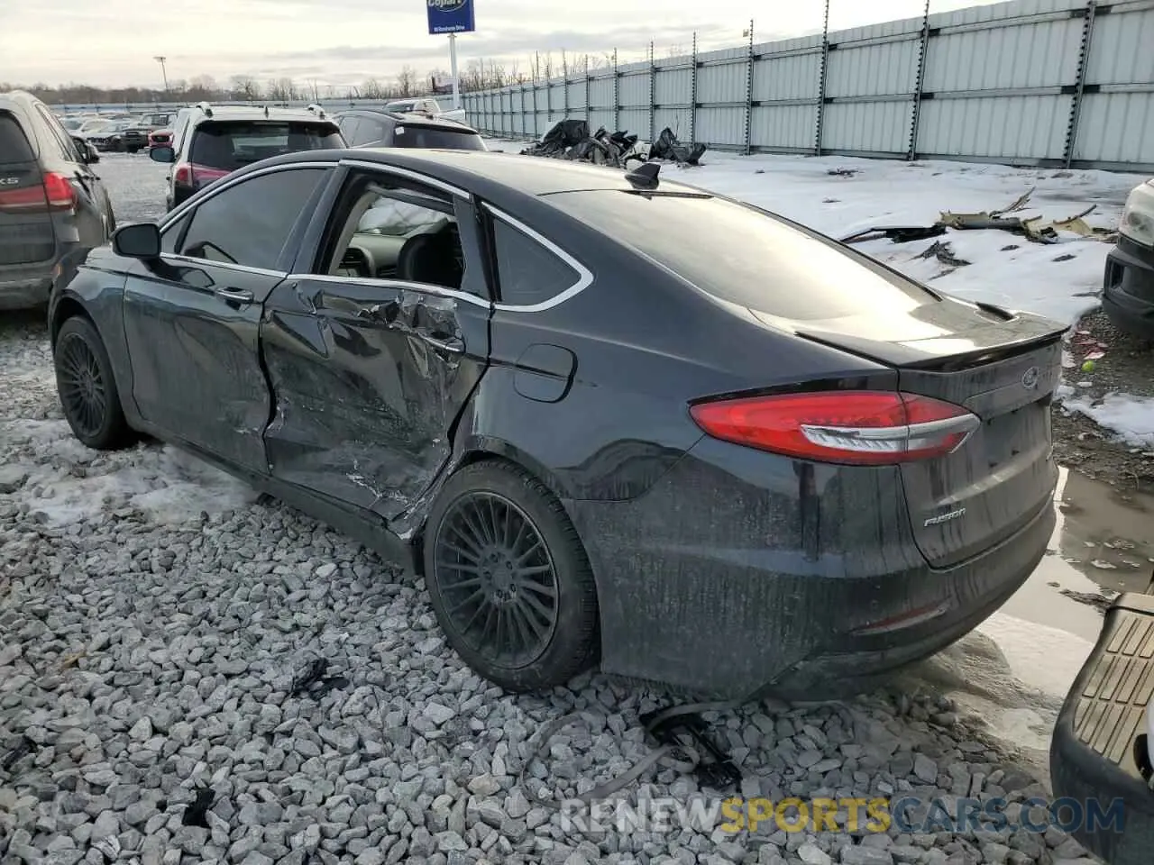 2 Photograph of a damaged car 3FA6P0RU1KR202866 FORD FUSION 2019