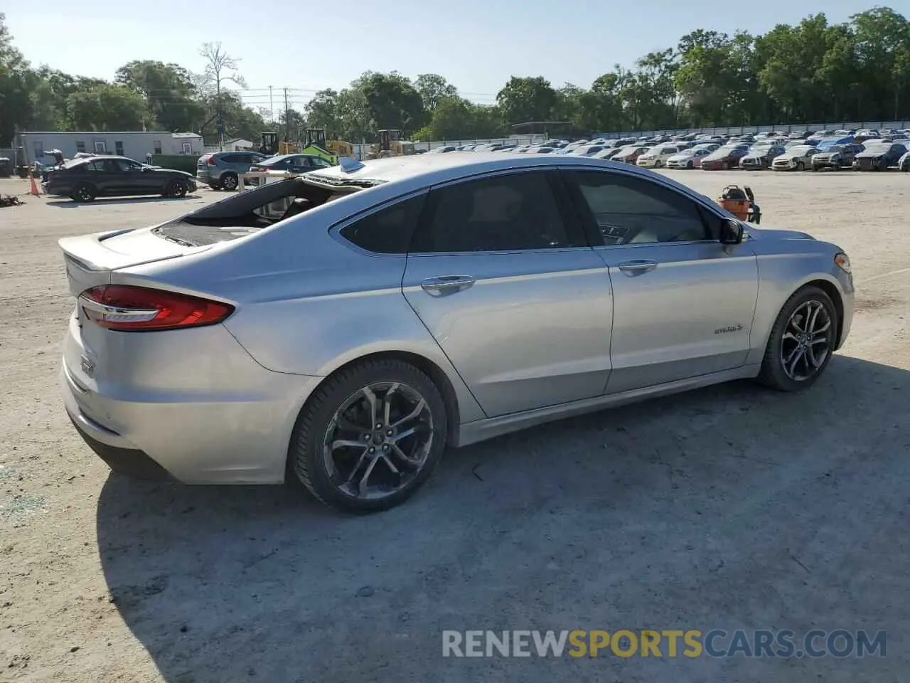 3 Photograph of a damaged car 3FA6P0RU1KR209297 FORD FUSION 2019