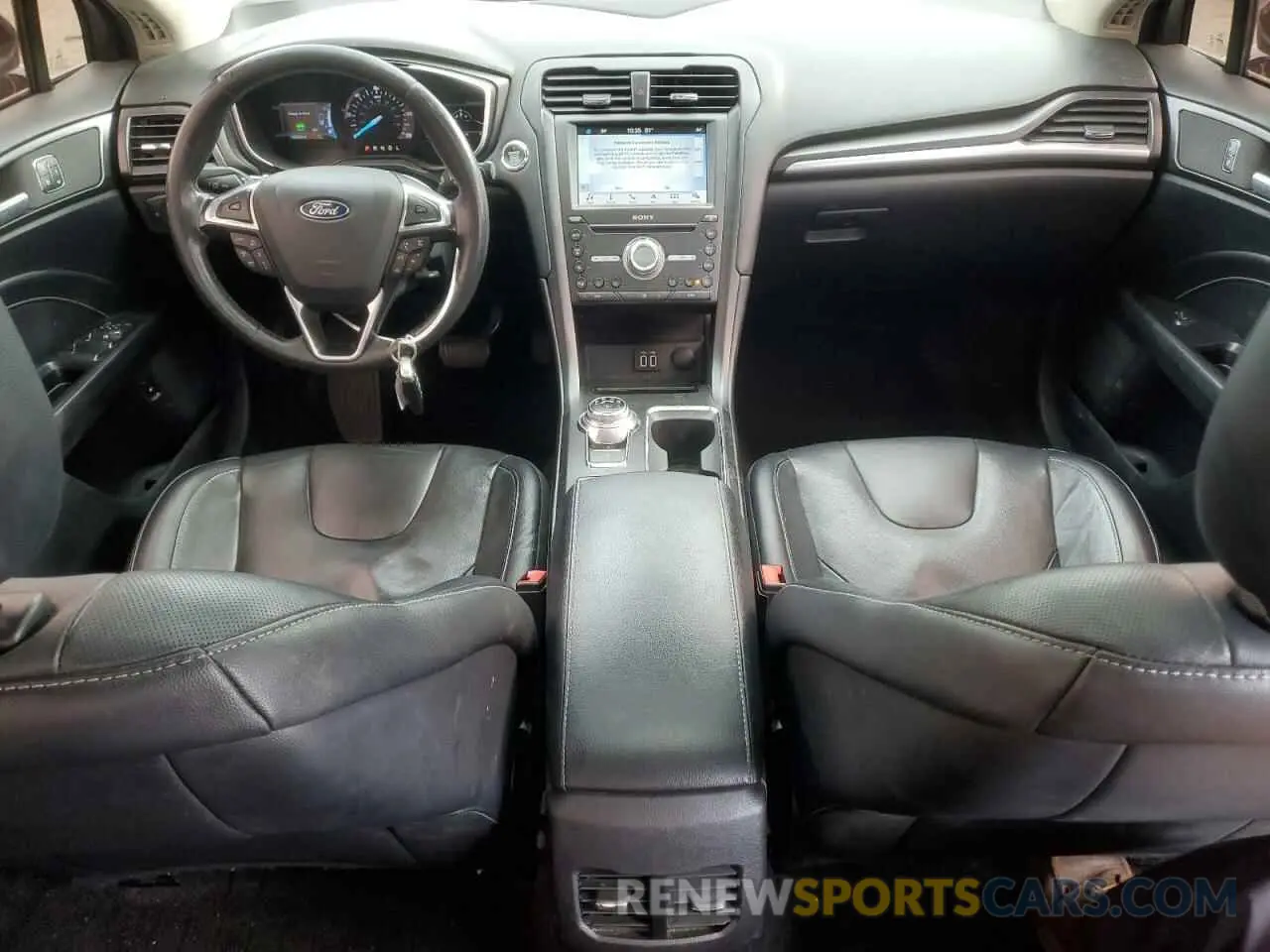 8 Photograph of a damaged car 3FA6P0RU3KR140063 FORD FUSION 2019