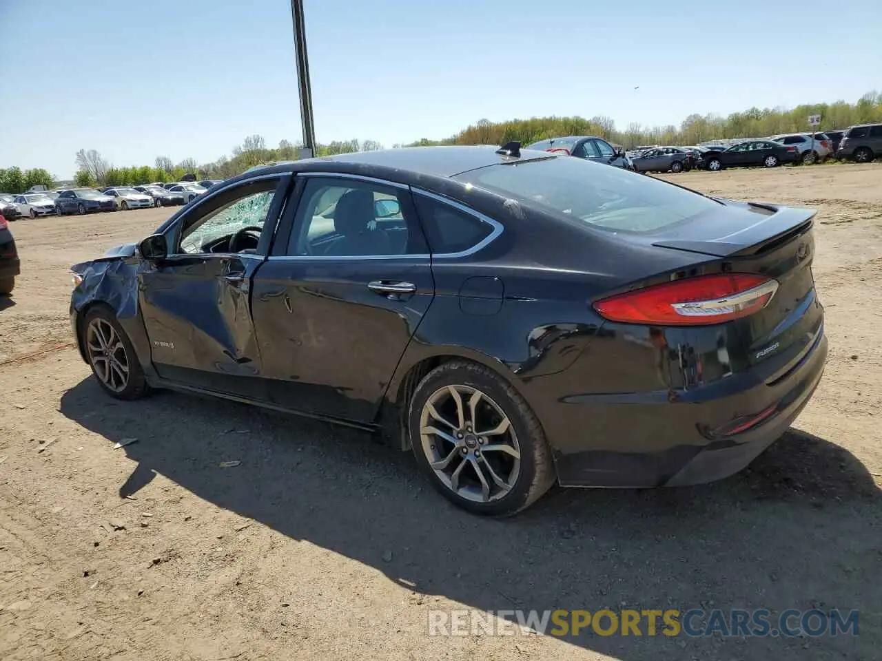 2 Photograph of a damaged car 3FA6P0RU5KR227155 FORD FUSION 2019