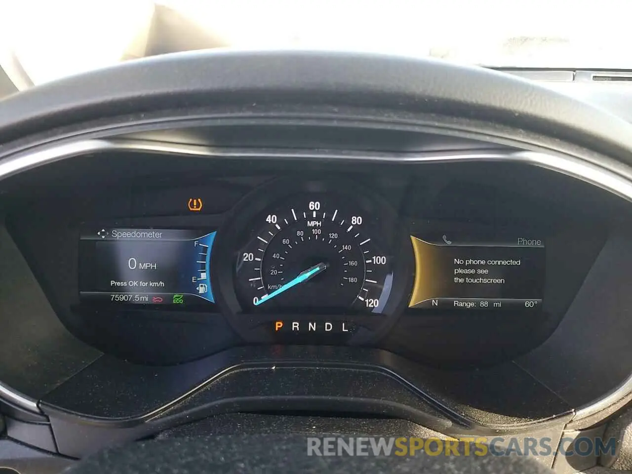 9 Photograph of a damaged car 3FA6P0RU5KR240214 FORD FUSION 2019