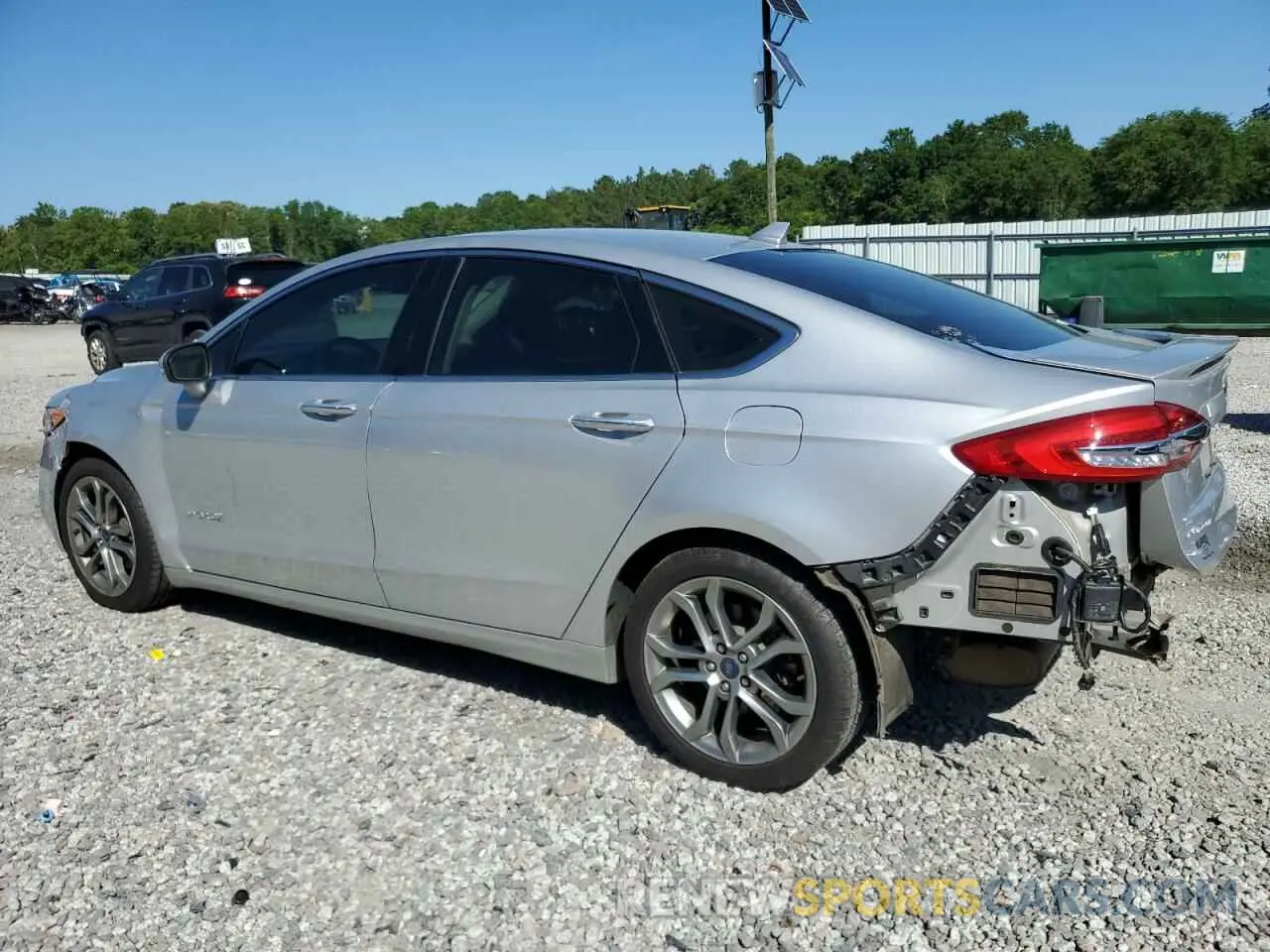 2 Photograph of a damaged car 3FA6P0RU6KR162400 FORD FUSION 2019