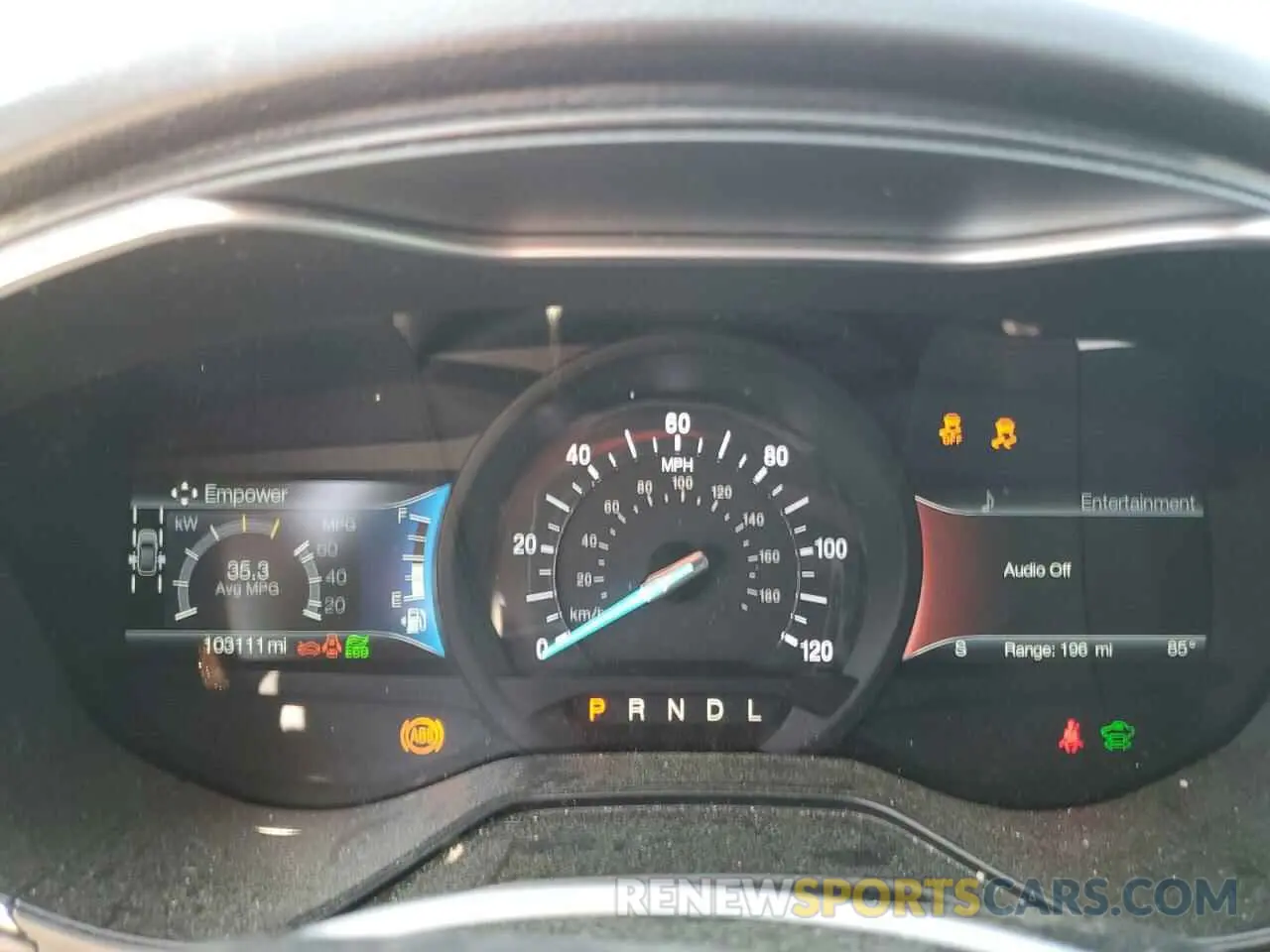 9 Photograph of a damaged car 3FA6P0RU6KR162400 FORD FUSION 2019
