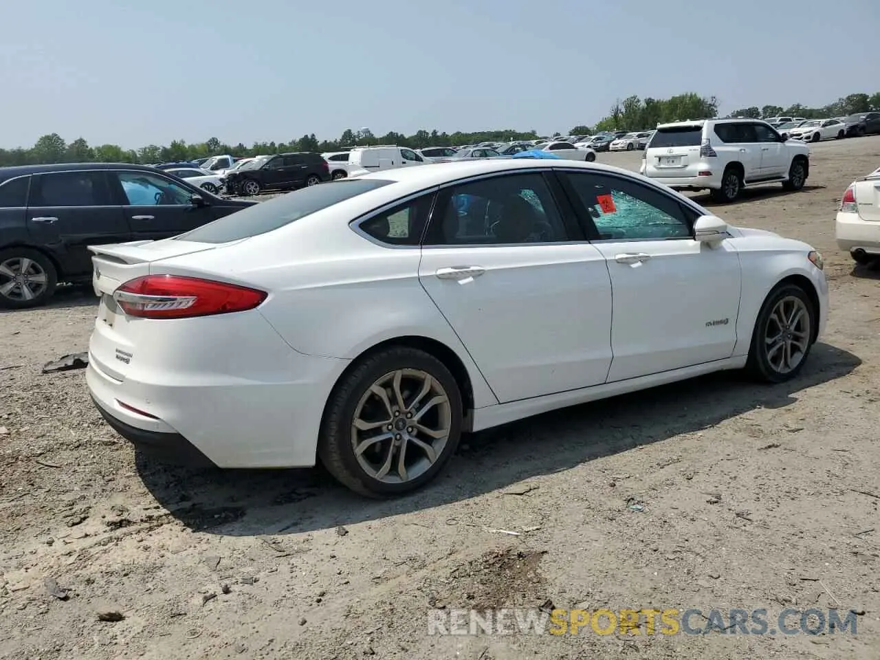 3 Photograph of a damaged car 3FA6P0RU7KR105140 FORD FUSION 2019