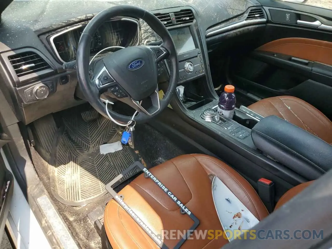 8 Photograph of a damaged car 3FA6P0RU7KR105140 FORD FUSION 2019