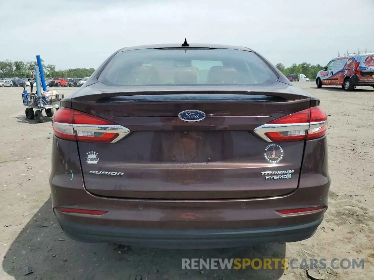 6 Photograph of a damaged car 3FA6P0RU9KR264015 FORD FUSION 2019