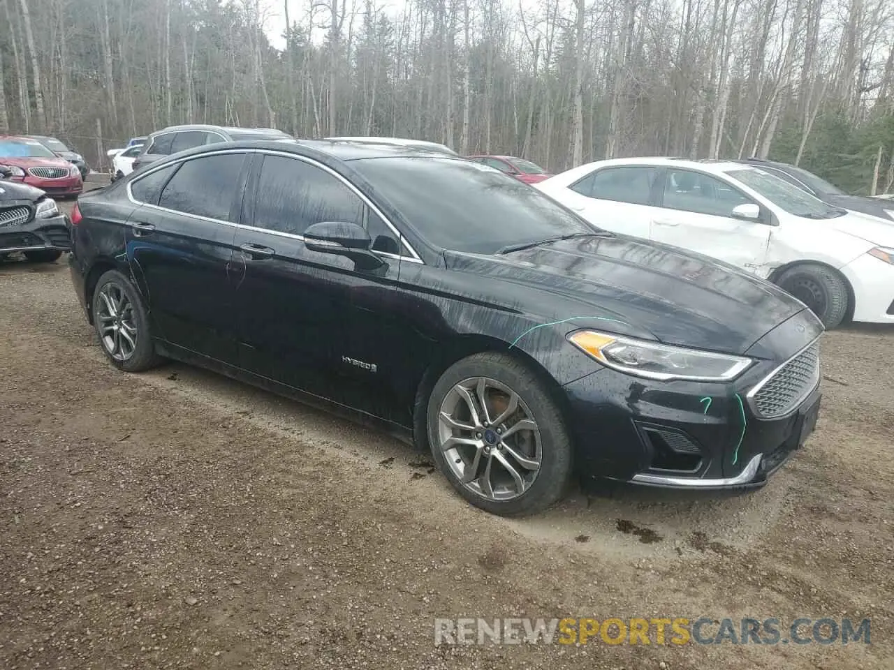 4 Photograph of a damaged car 3FA6P0RUXKR211789 FORD FUSION 2019