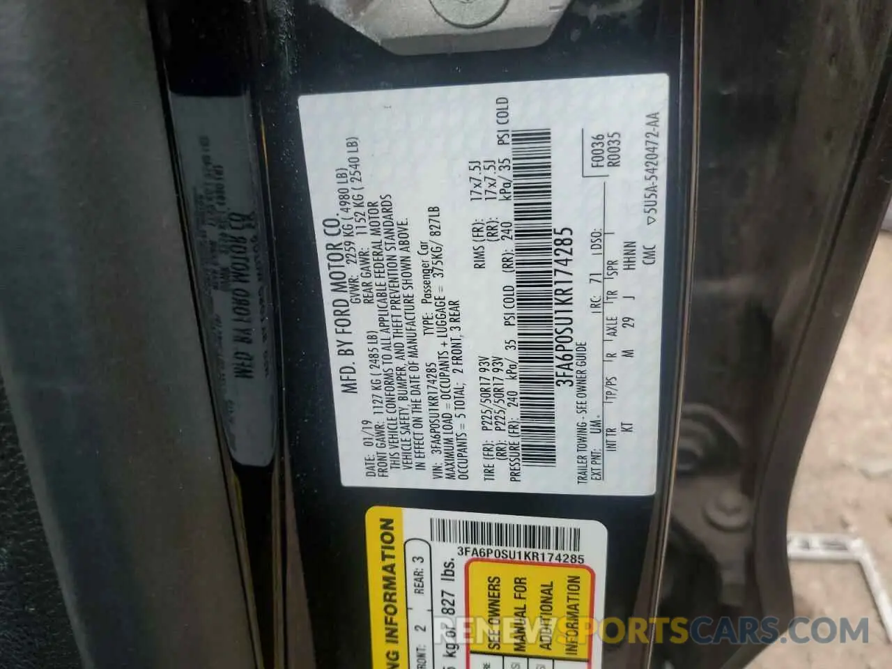 13 Photograph of a damaged car 3FA6P0SU1KR174285 FORD FUSION 2019