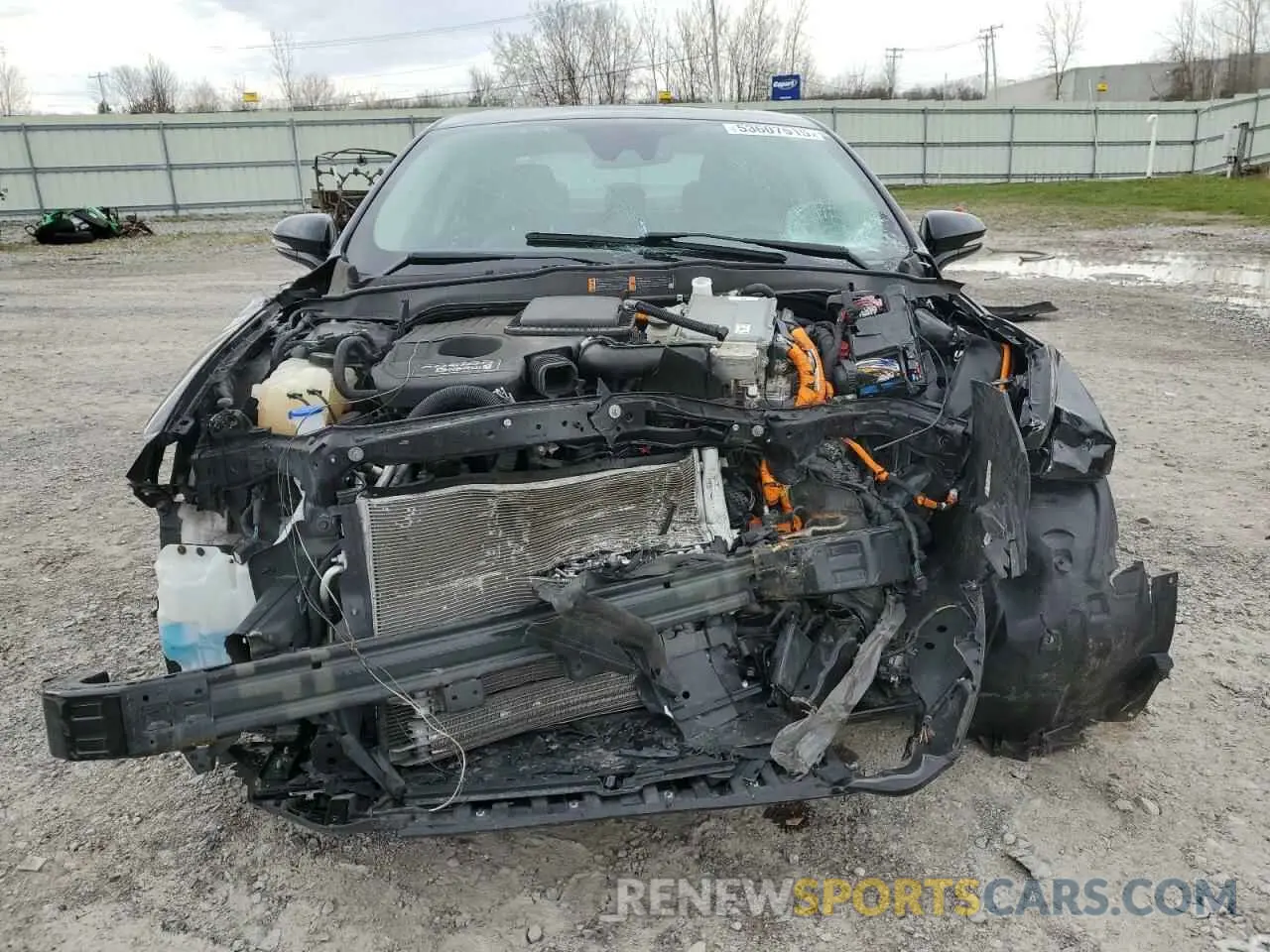 5 Photograph of a damaged car 3FA6P0SU2KR245381 FORD FUSION 2019