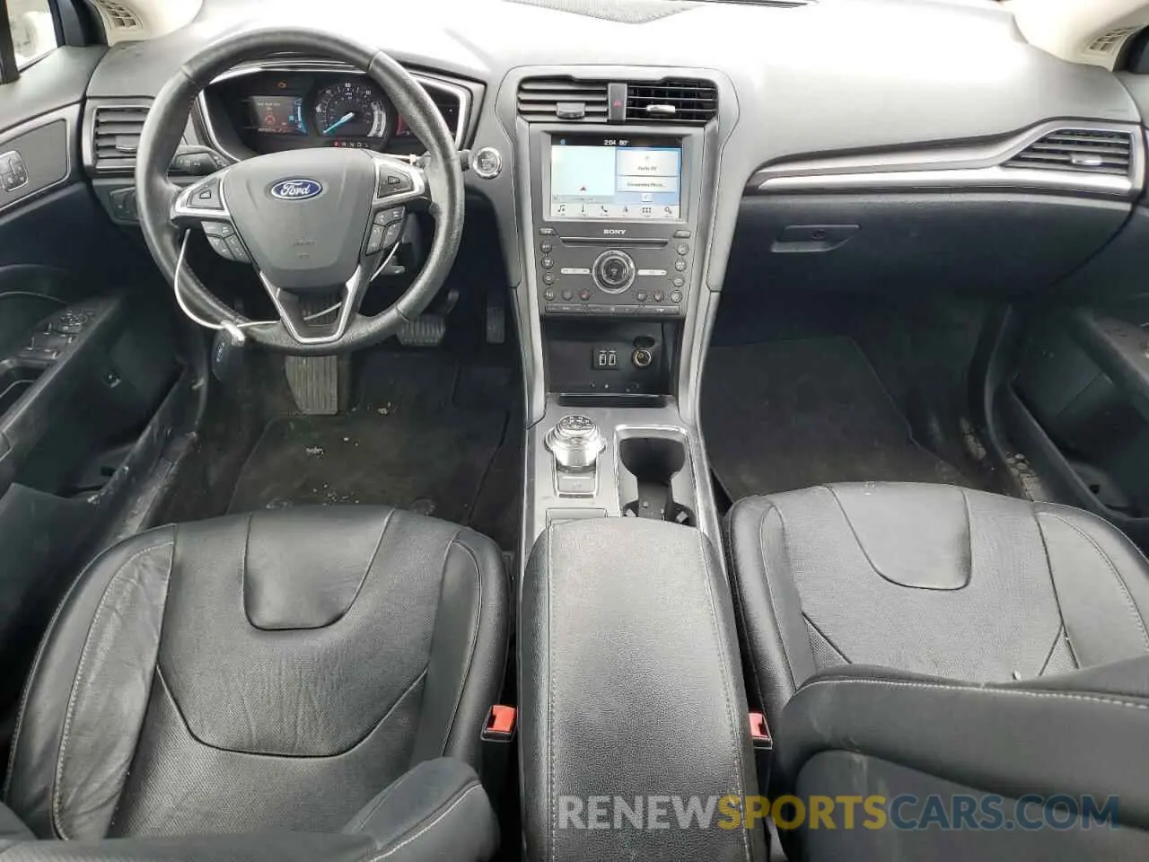 8 Photograph of a damaged car 3FA6P0SU5KR252292 FORD FUSION 2019