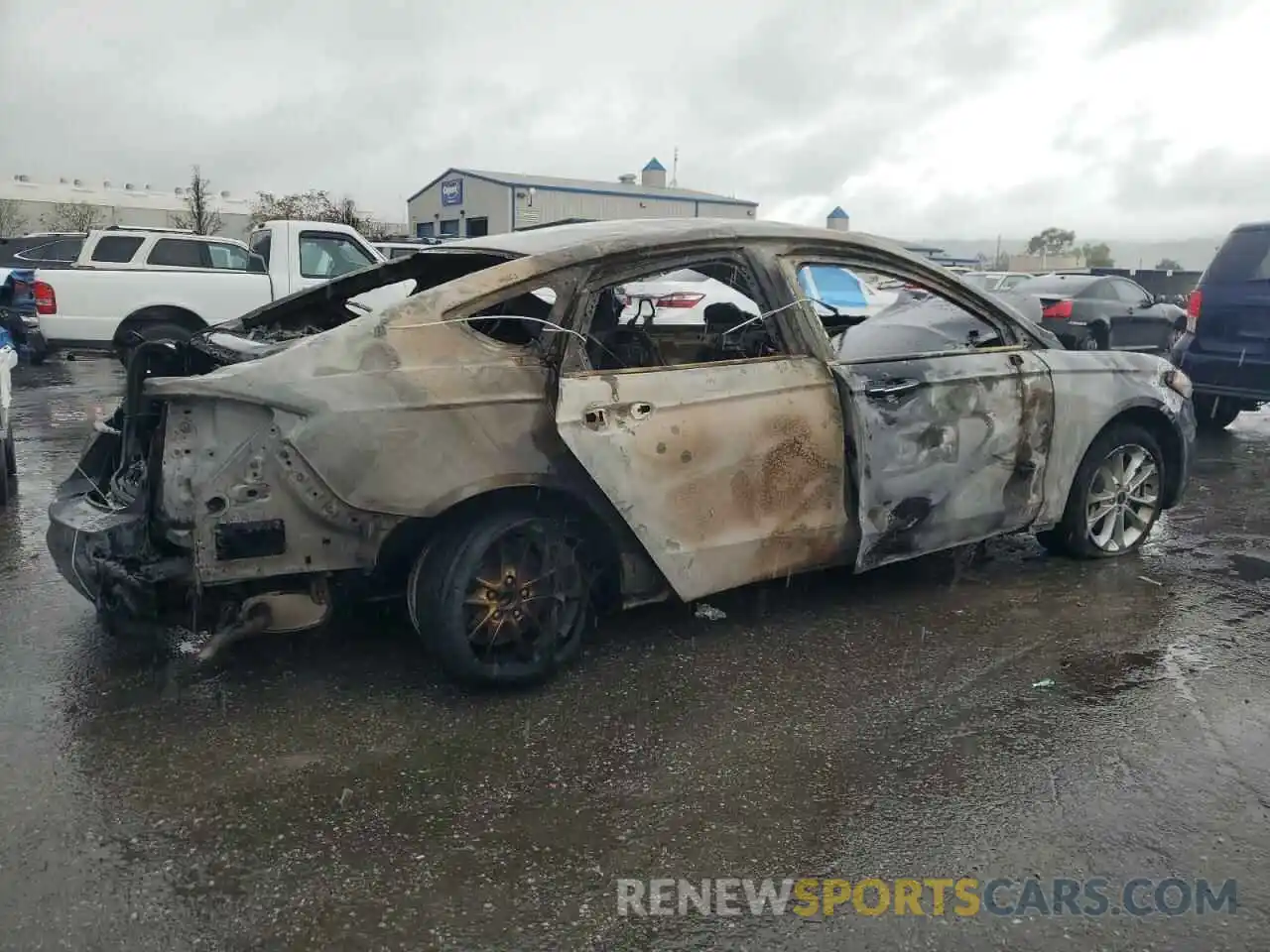 3 Photograph of a damaged car 3FA6P0SU6KR178106 FORD FUSION 2019