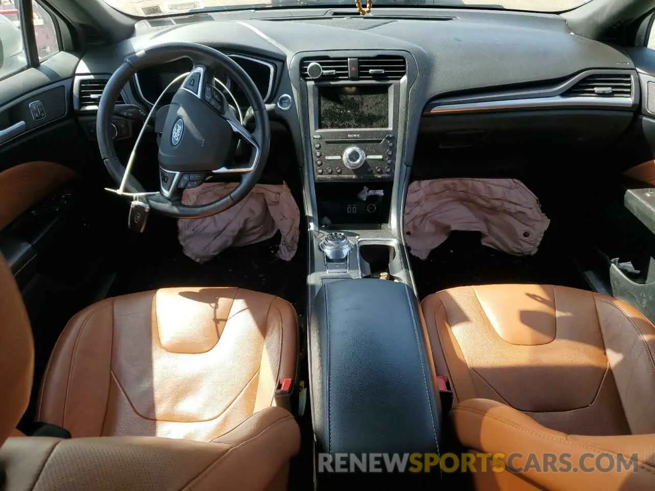 8 Photograph of a damaged car 3FA6P0SU7KR192046 FORD FUSION 2019