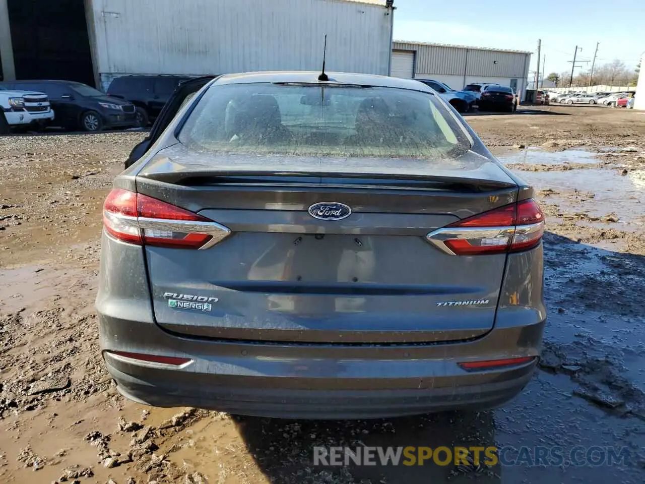 6 Photograph of a damaged car 3FA6P0SU7KR213087 FORD FUSION 2019