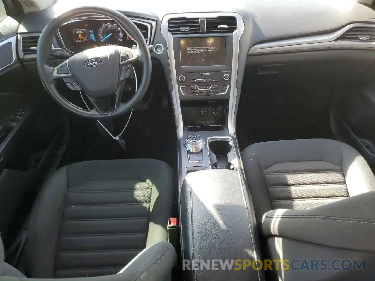 8 Photograph of a damaged car 3FA6P0T90KR172876 FORD FUSION 2019