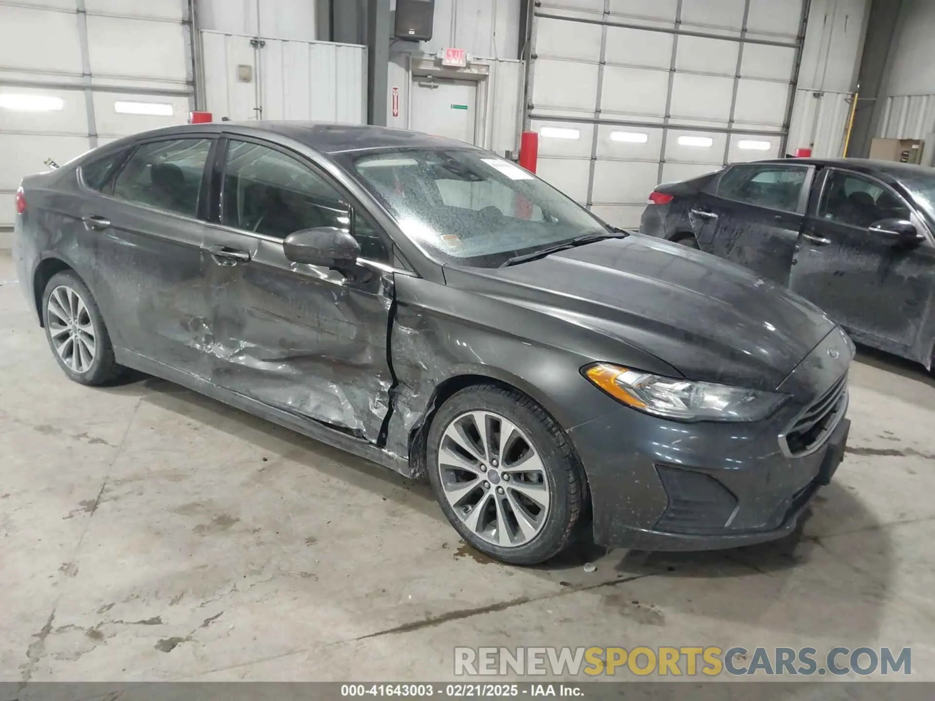 1 Photograph of a damaged car 3FA6P0T90KR237659 FORD FUSION 2019