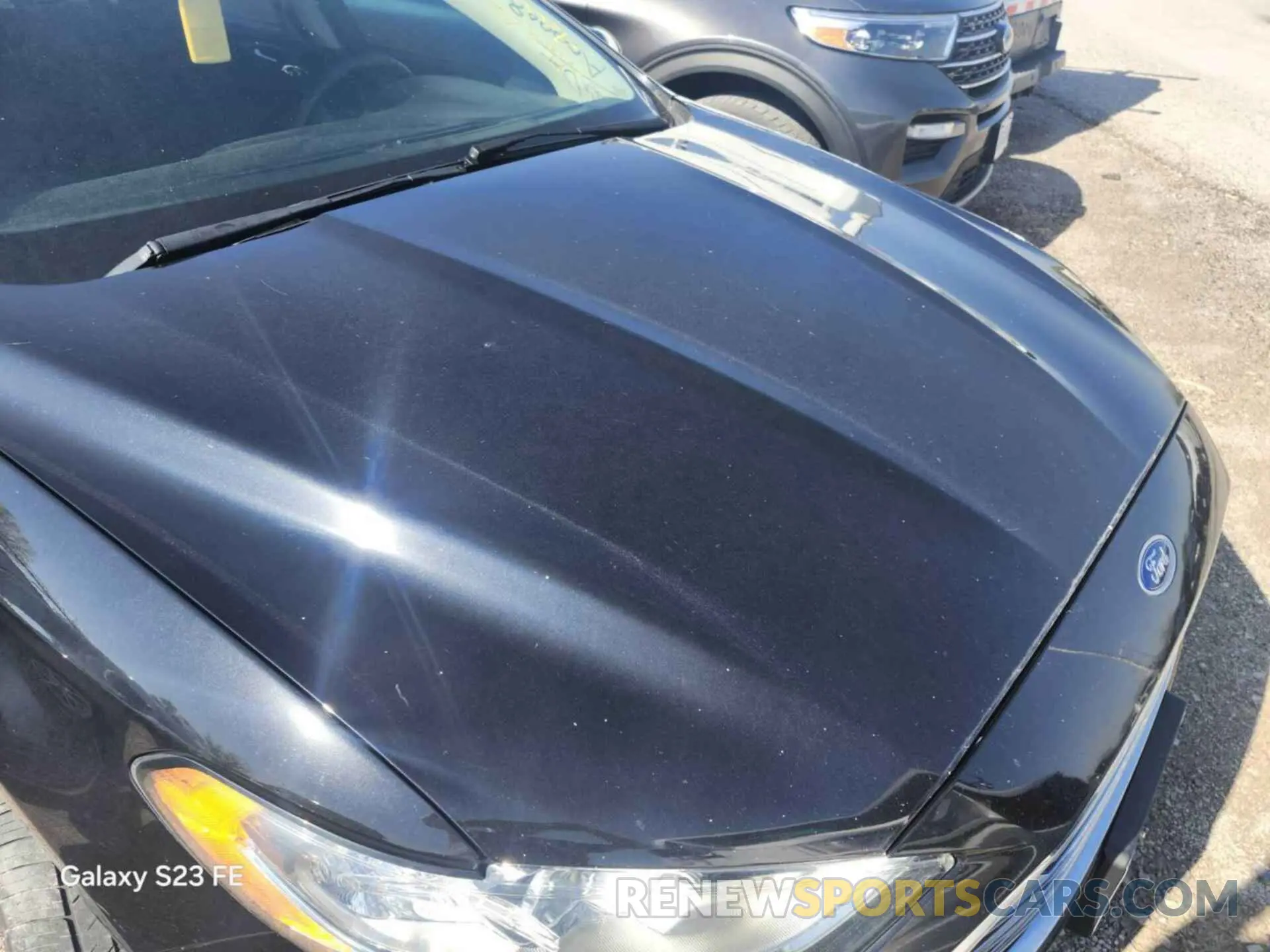 4 Photograph of a damaged car 3FA6P0T90KR239797 FORD FUSION 2019