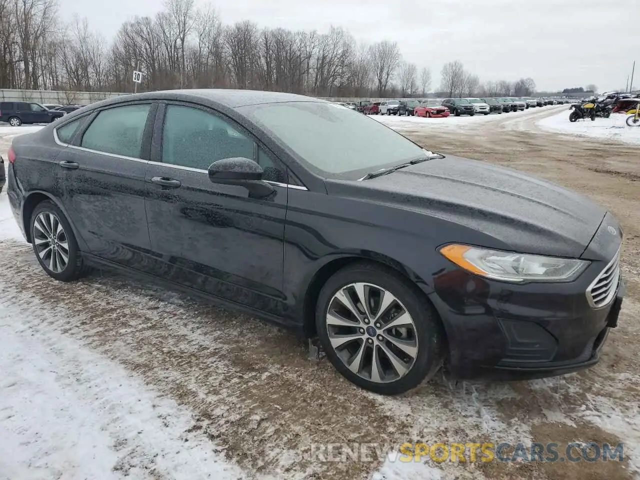 4 Photograph of a damaged car 3FA6P0T90KR254025 FORD FUSION 2019