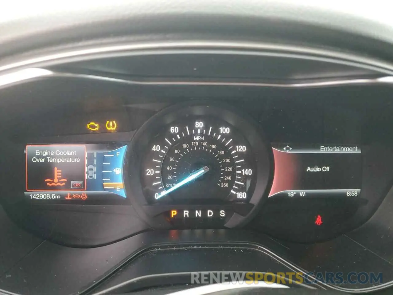 9 Photograph of a damaged car 3FA6P0T90KR254025 FORD FUSION 2019