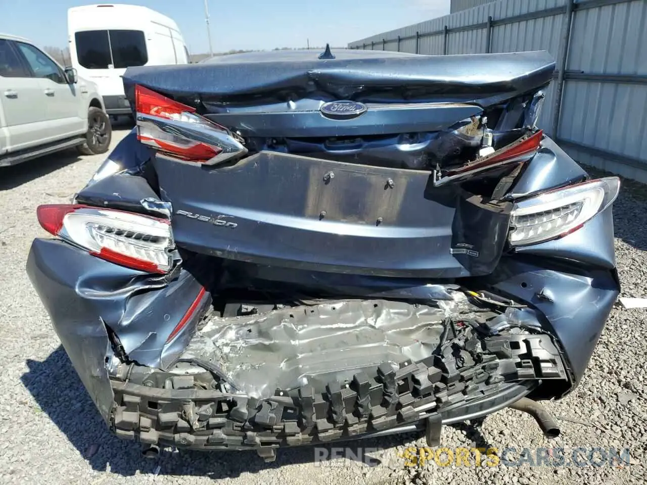 6 Photograph of a damaged car 3FA6P0T90KR260360 FORD FUSION 2019