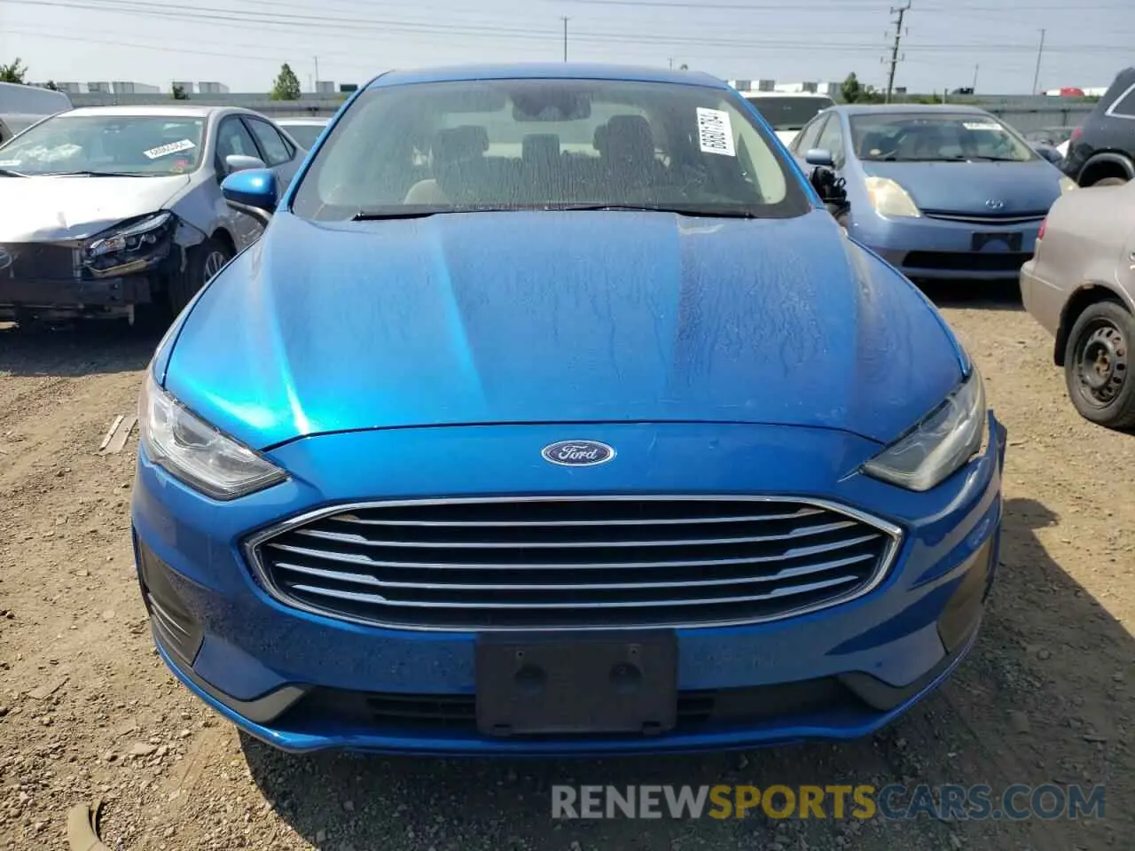 5 Photograph of a damaged car 3FA6P0T91KR142835 FORD FUSION 2019