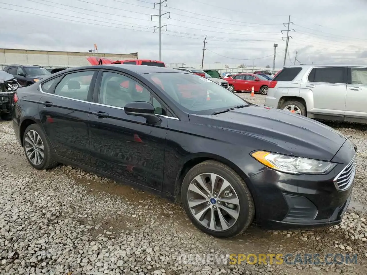 4 Photograph of a damaged car 3FA6P0T91KR210101 FORD FUSION 2019