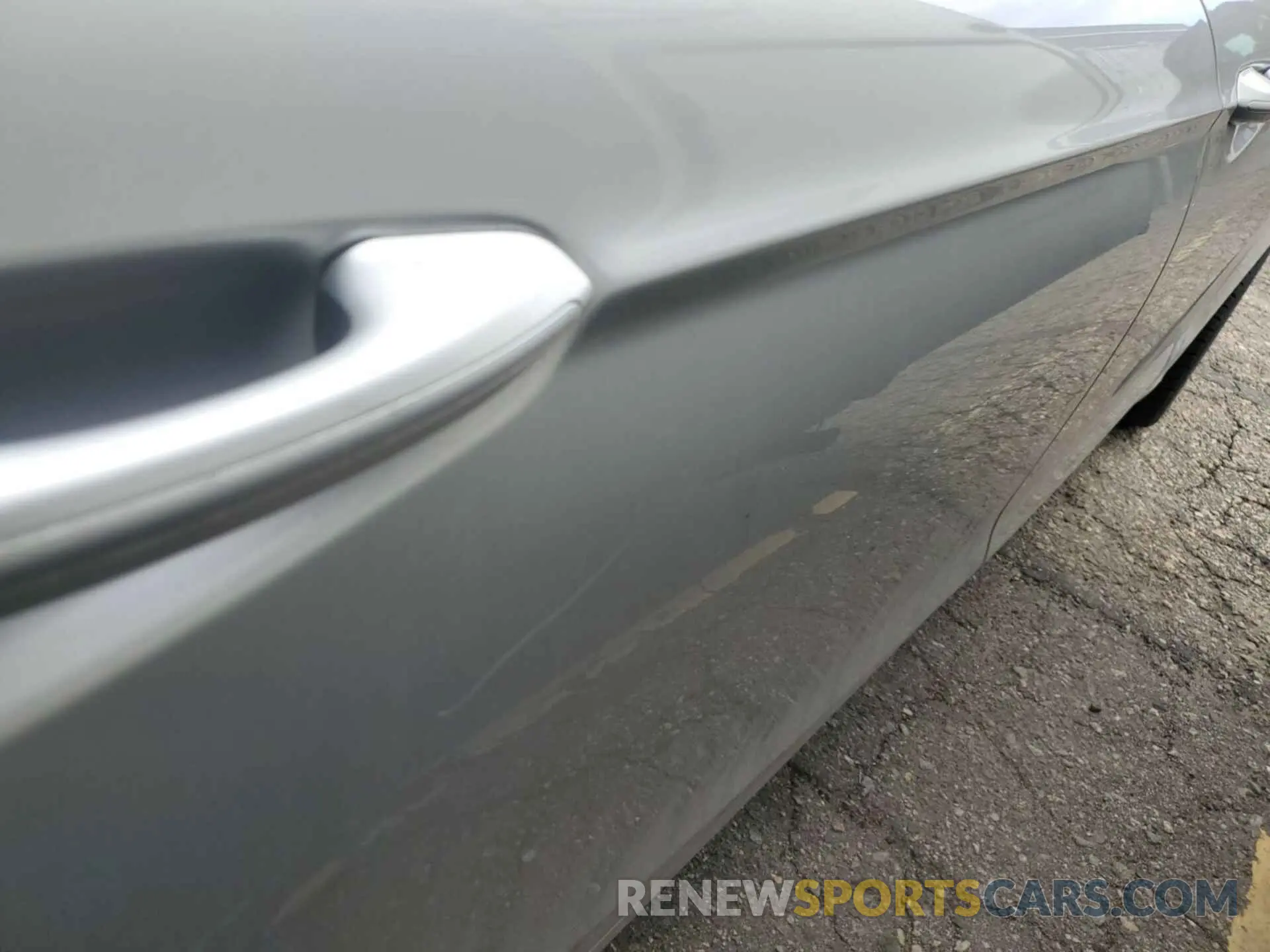 18 Photograph of a damaged car 3FA6P0T92KR103669 FORD FUSION 2019