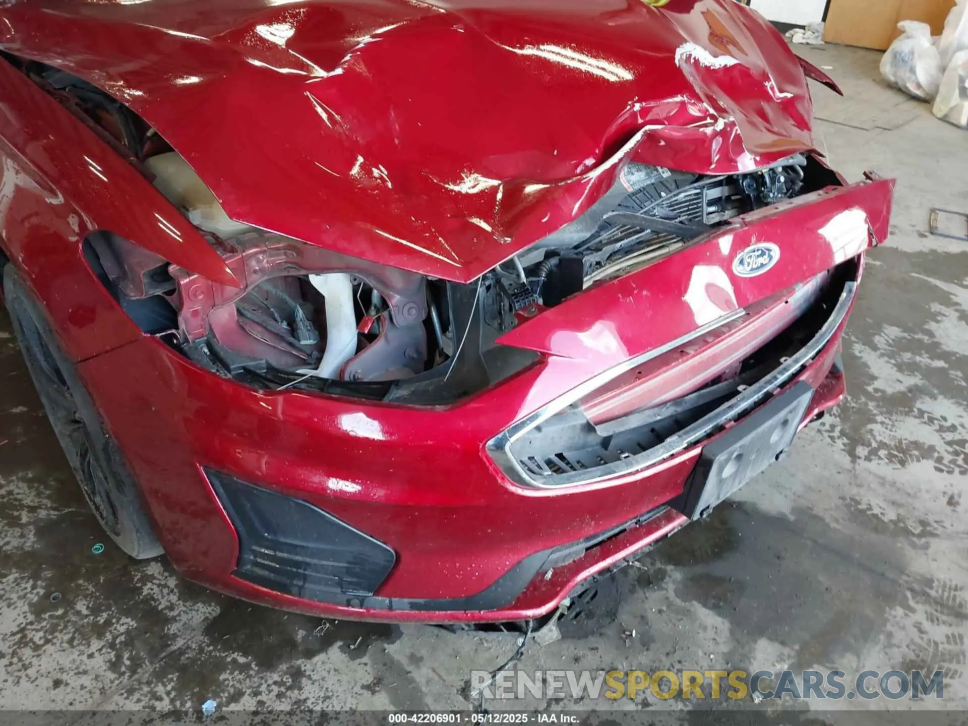 6 Photograph of a damaged car 3FA6P0T92KR216957 FORD FUSION 2019