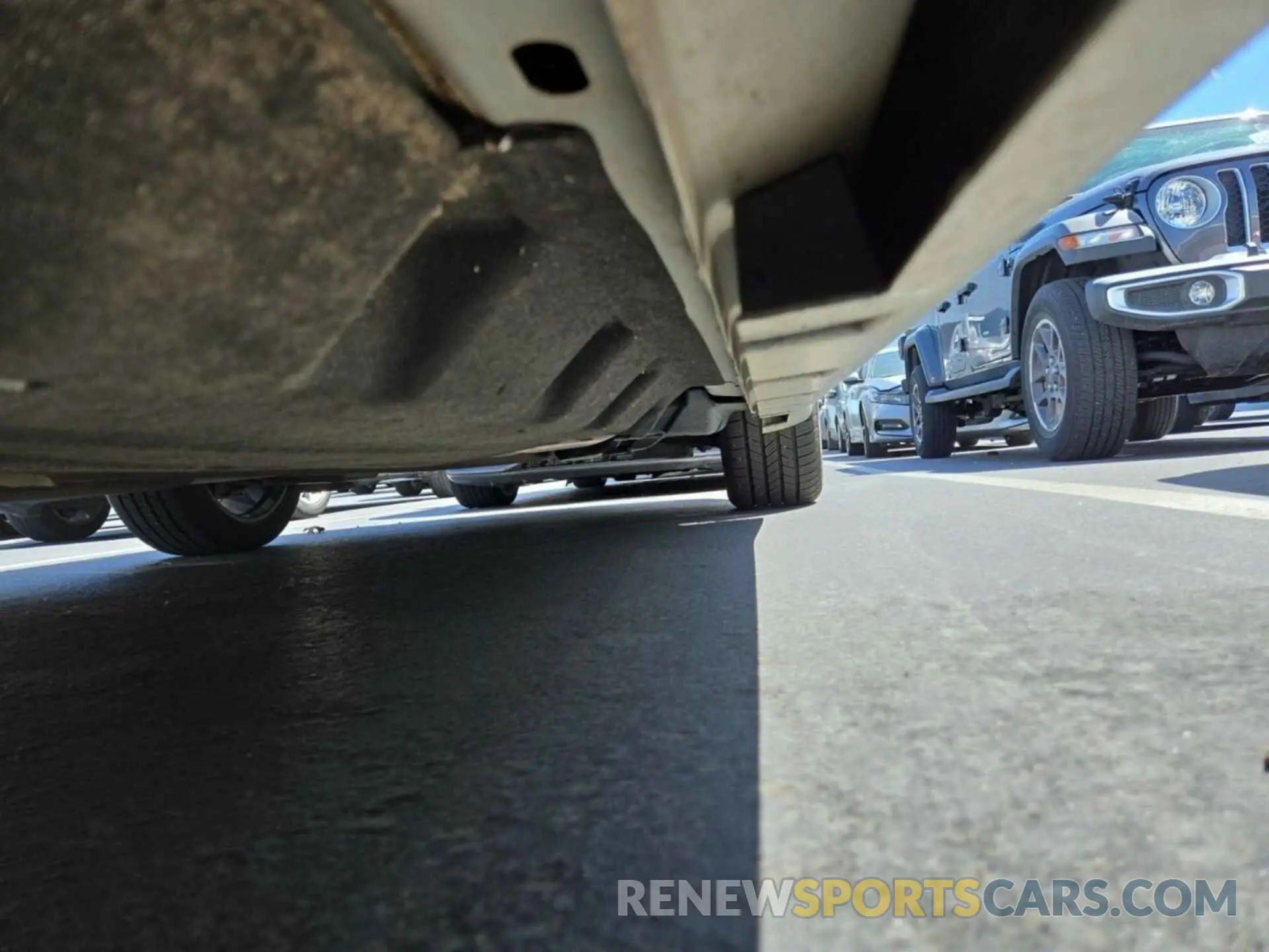 13 Photograph of a damaged car 3FA6P0T92KR243480 FORD FUSION 2019