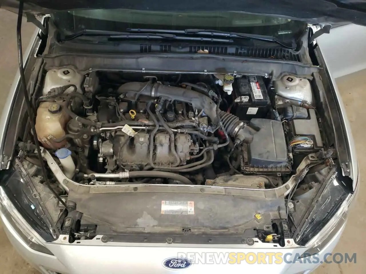 11 Photograph of a damaged car 3FA6P0T92KR264958 FORD FUSION 2019