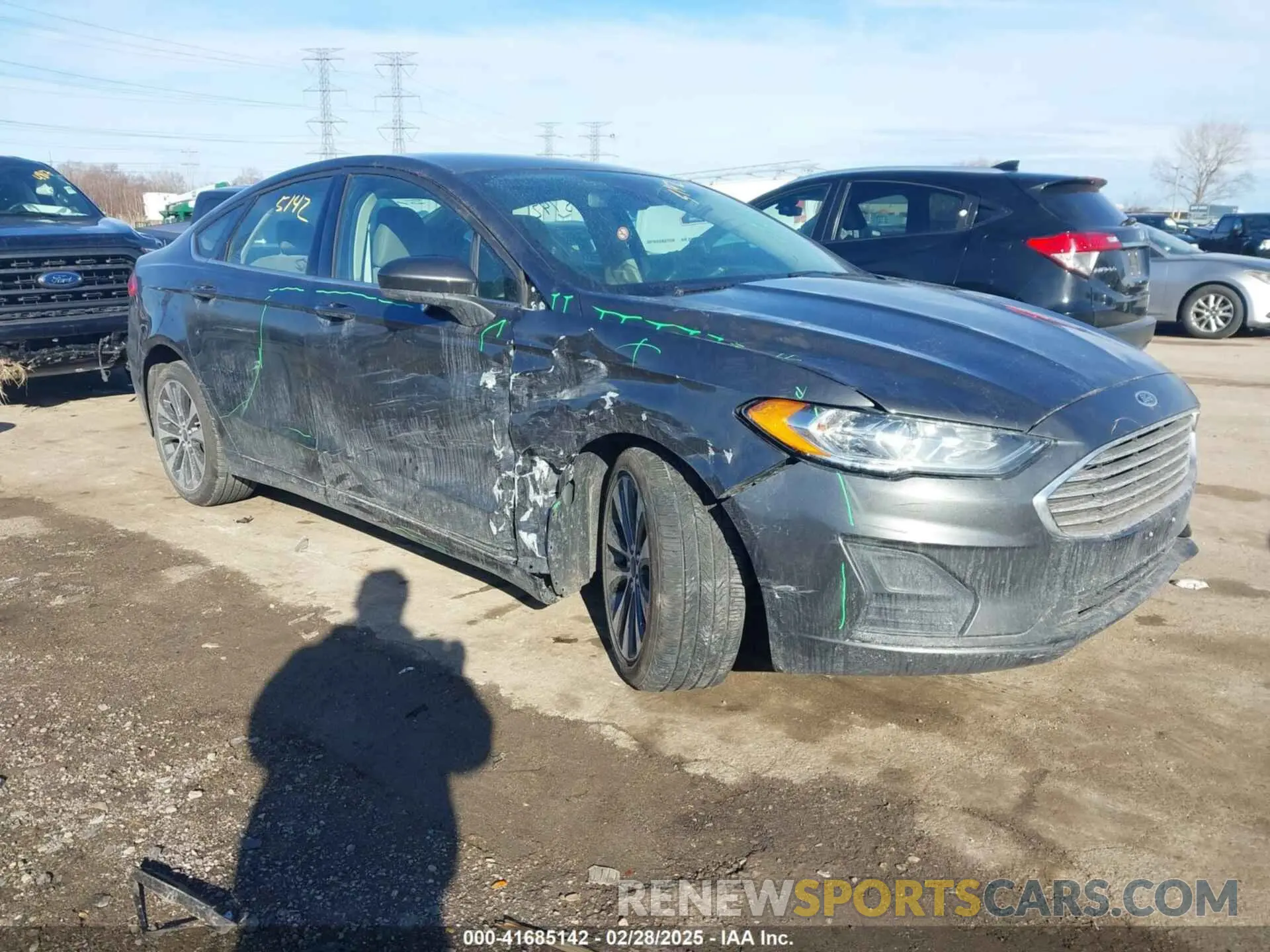 1 Photograph of a damaged car 3FA6P0T93KR183239 FORD FUSION 2019