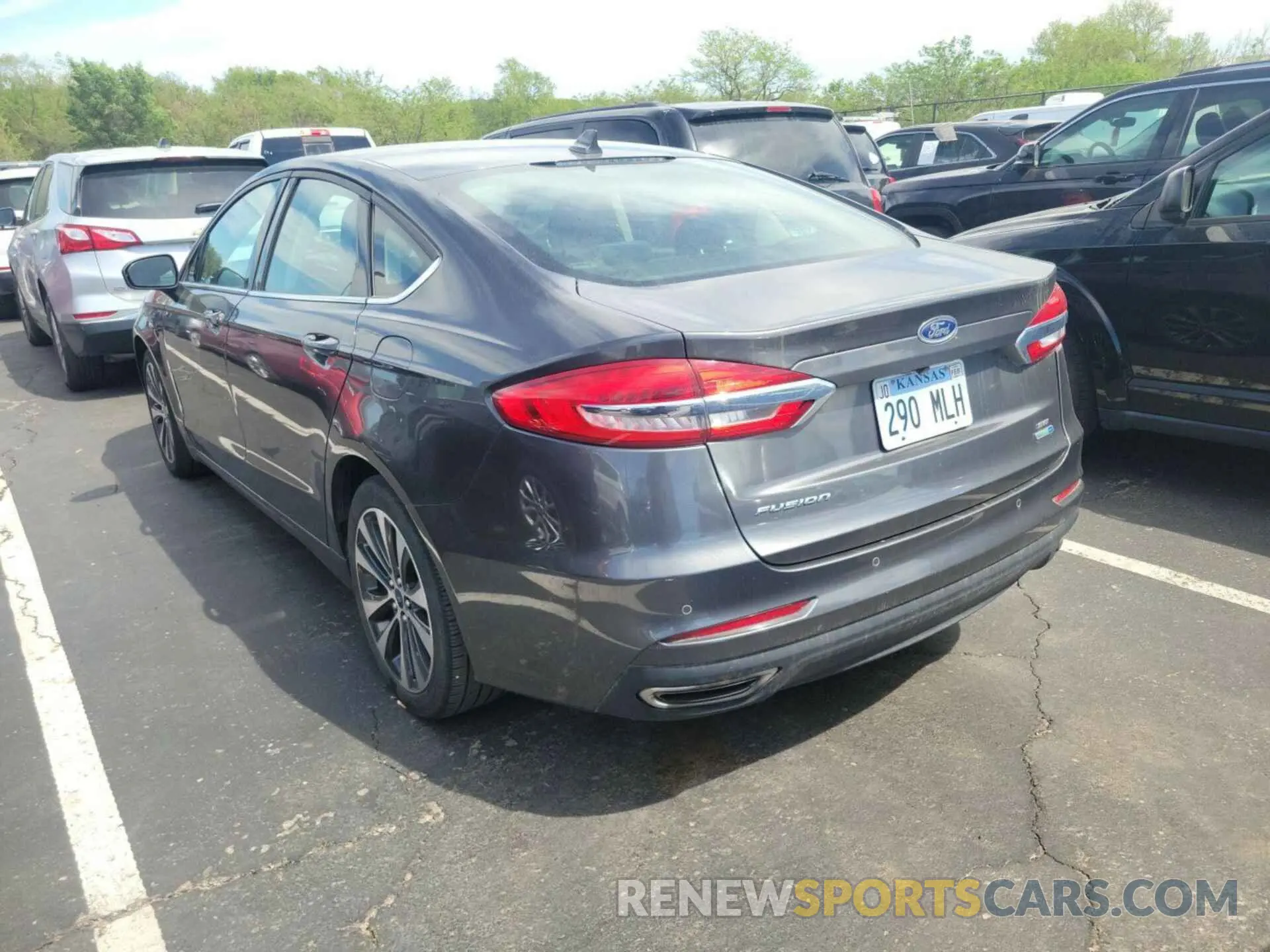 12 Photograph of a damaged car 3FA6P0T93KR243472 FORD FUSION 2019