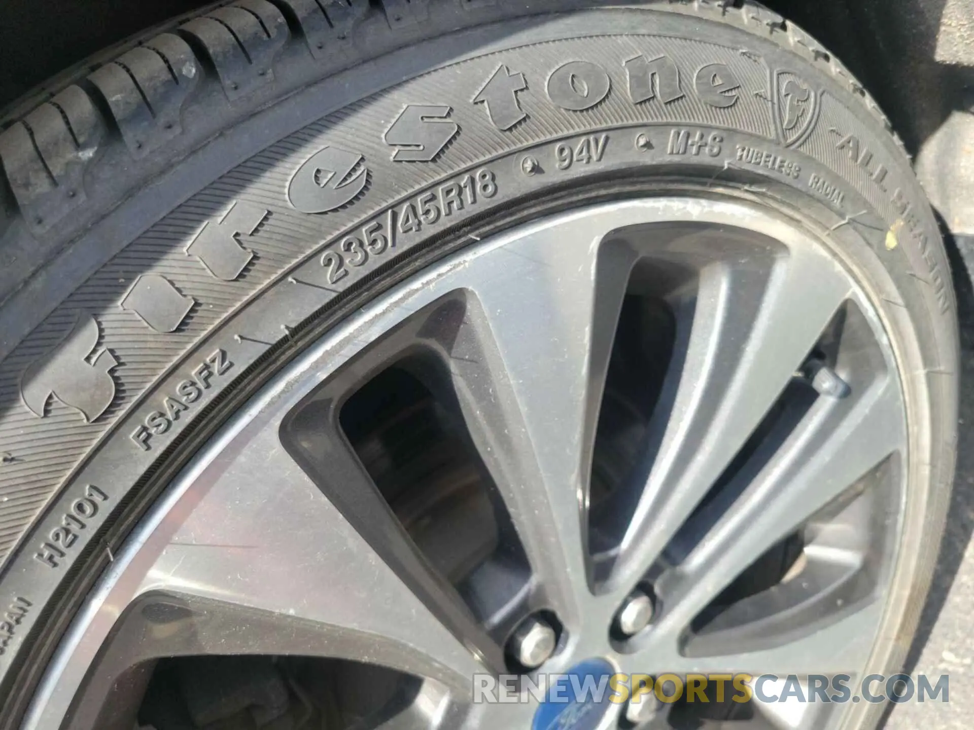 15 Photograph of a damaged car 3FA6P0T93KR243472 FORD FUSION 2019