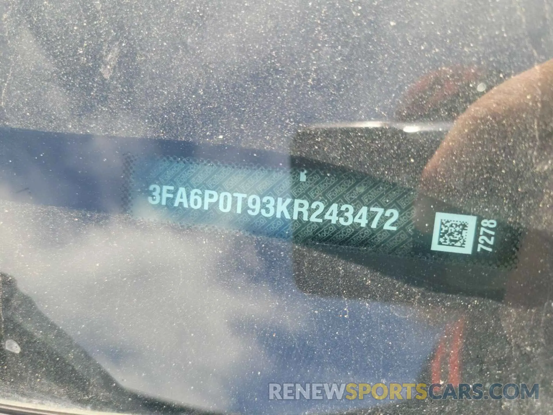 34 Photograph of a damaged car 3FA6P0T93KR243472 FORD FUSION 2019