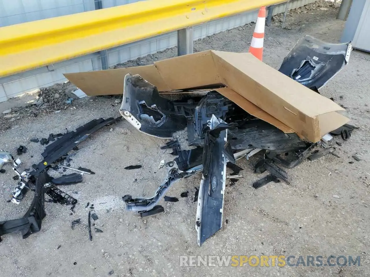 12 Photograph of a damaged car 3FA6P0T93KR283759 FORD FUSION 2019