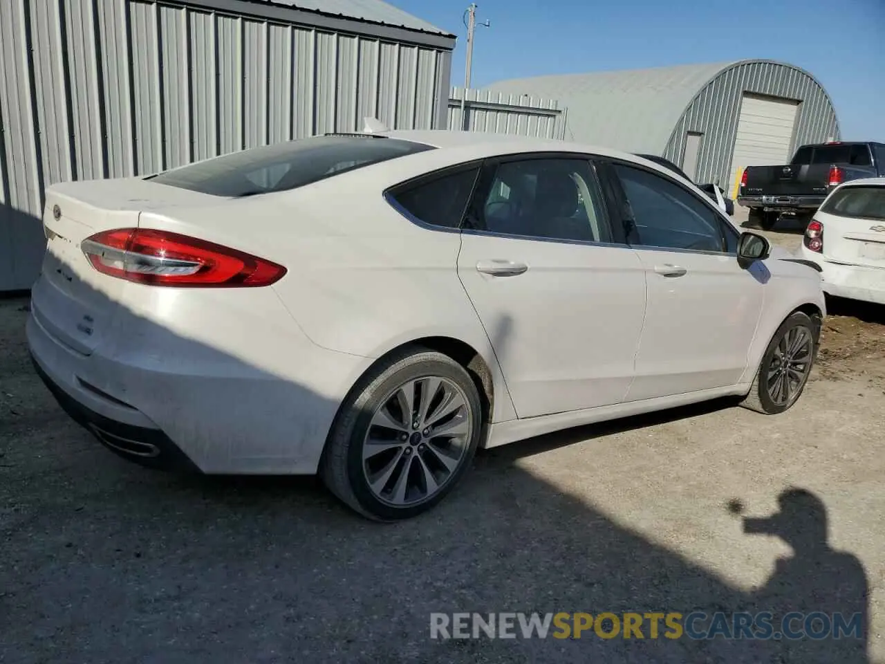 3 Photograph of a damaged car 3FA6P0T93KR283759 FORD FUSION 2019