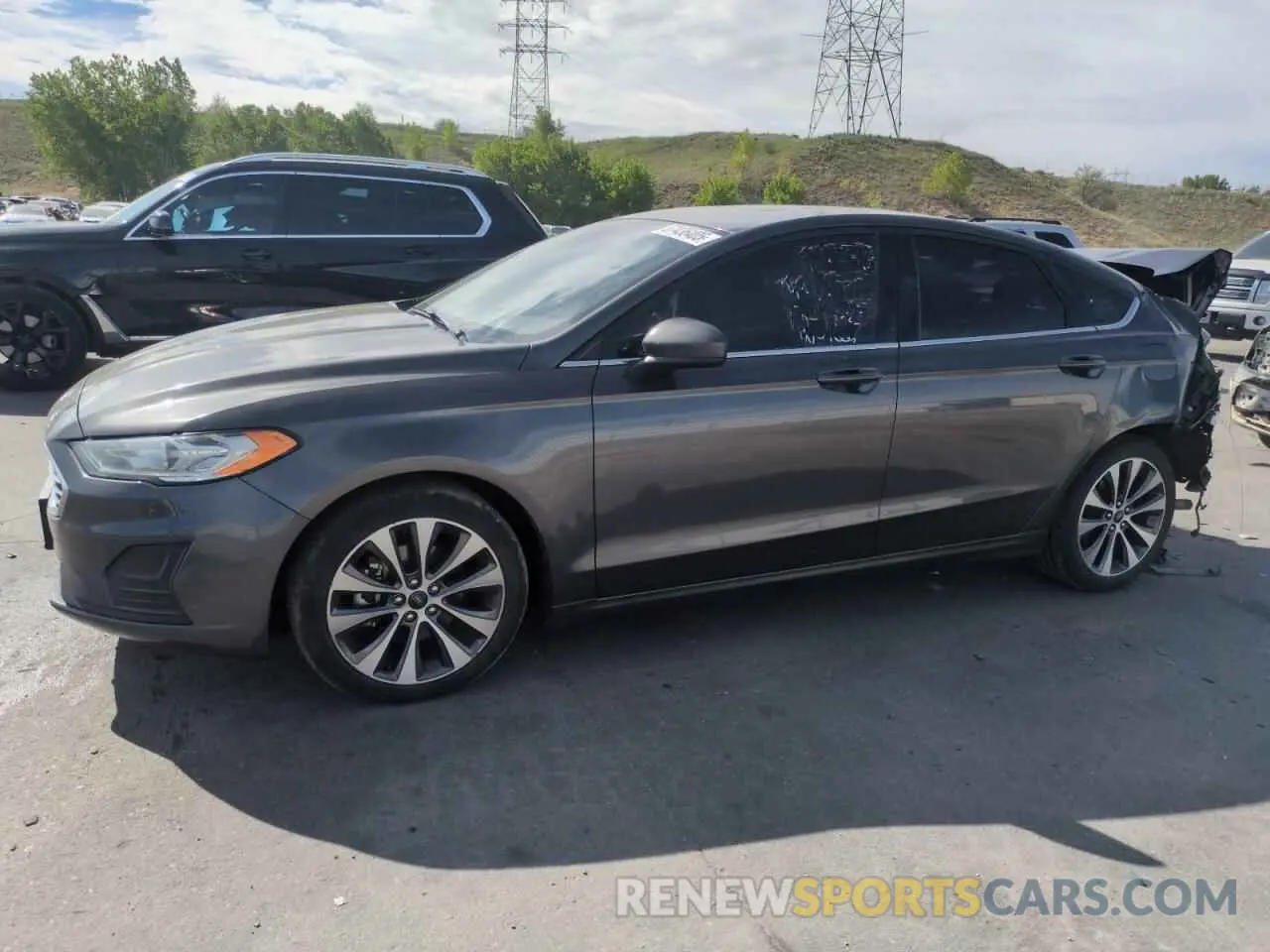 1 Photograph of a damaged car 3FA6P0T94KR237941 FORD FUSION 2019