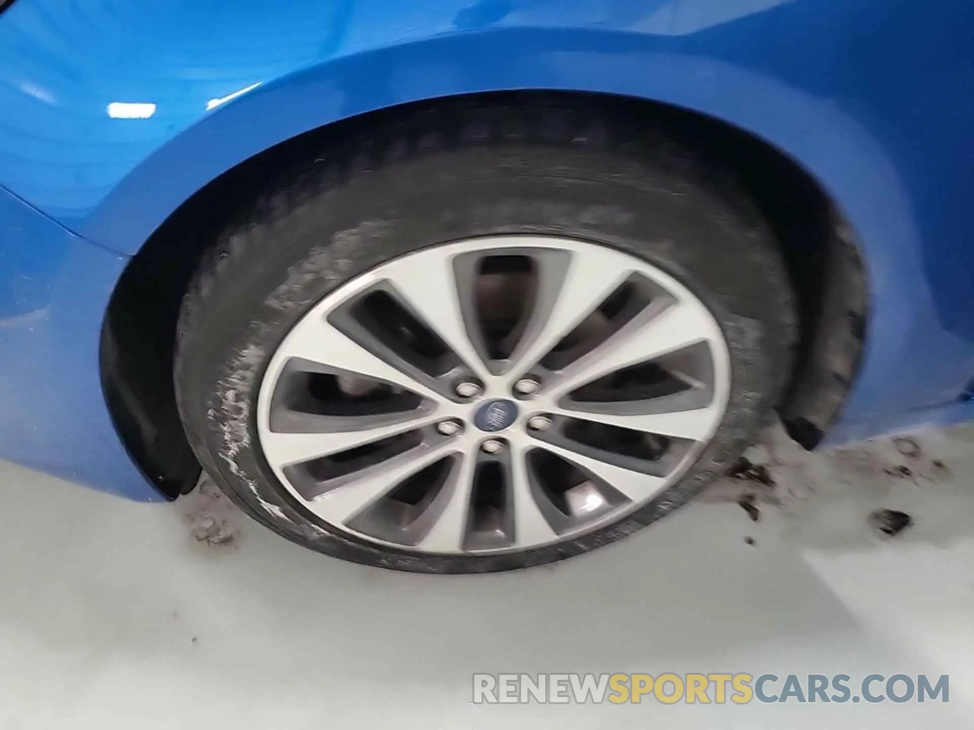 21 Photograph of a damaged car 3FA6P0T95KR152428 FORD FUSION 2019