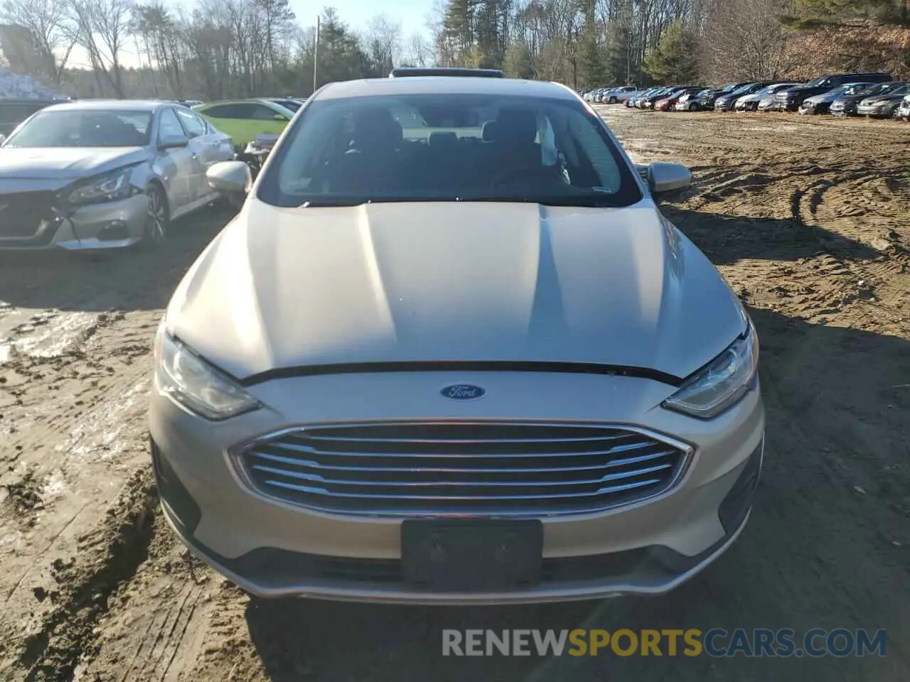 5 Photograph of a damaged car 3FA6P0T95KR156964 FORD FUSION 2019