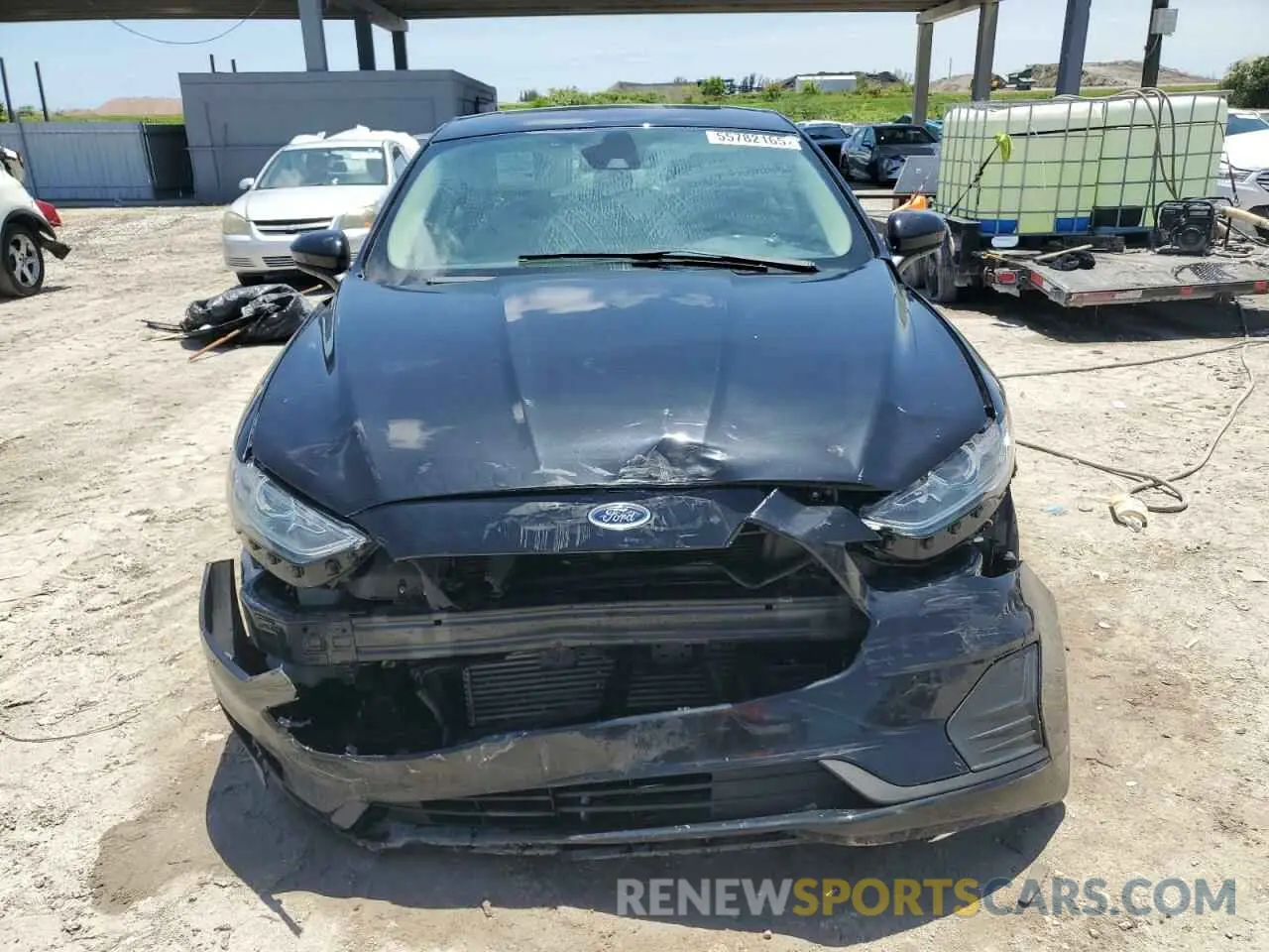 5 Photograph of a damaged car 3FA6P0T95KR261164 FORD FUSION 2019