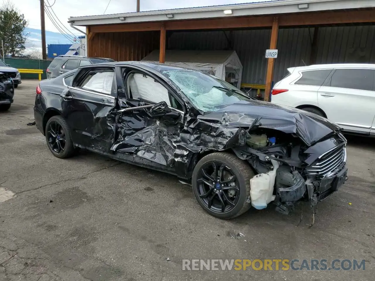 4 Photograph of a damaged car 3FA6P0T96KR133855 FORD FUSION 2019