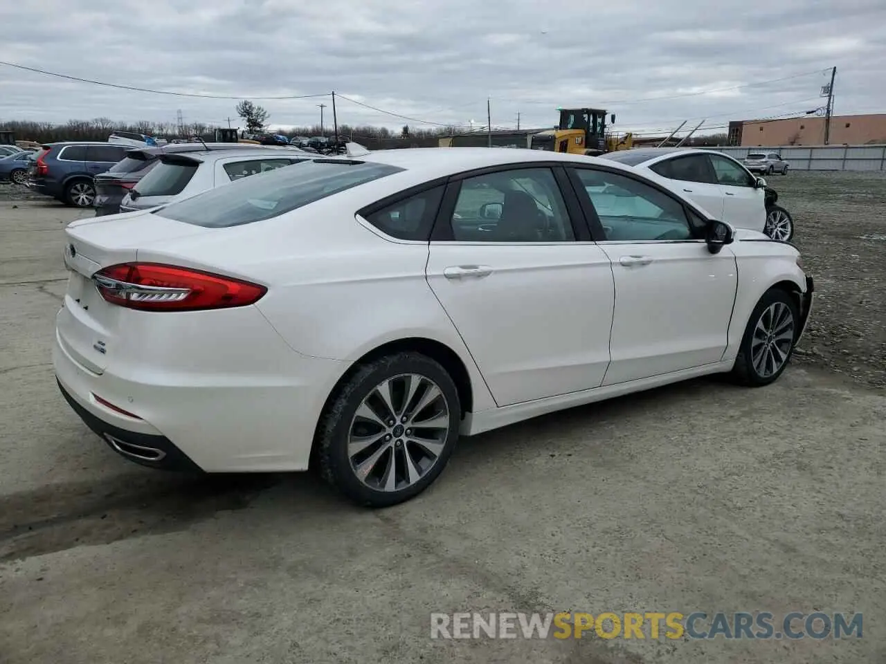 3 Photograph of a damaged car 3FA6P0T96KR285747 FORD FUSION 2019